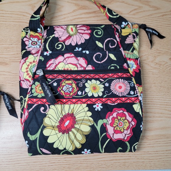 Bella Taylor Quilted Fabric Black Floral Crossbody Shoulder Bag & Wallet Set Lot - Picture 2 of 16
